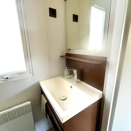 Tatil Evi Gemuetliches Mobilhaus Am Wallersee Bayerham