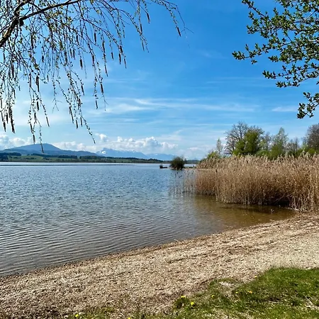 Gemuetliches Mobilhaus Am Wallersee Tatil Evi Bayerham