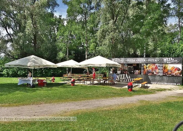 Gemuetliches Mobilhaus Am Wallersee Casa vacanze Bayerham