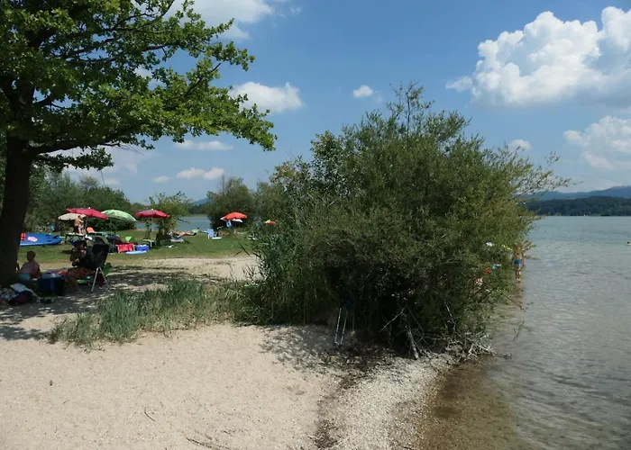 Gemuetliches Mobilhaus Am Wallersee Casa vacanze